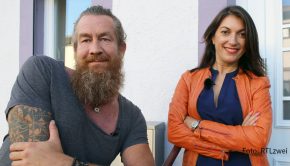 Heute startet RTLzwei die neue Reihe „3 Familien – 3 Chancen“. Dabei handelt es sich um ein Sozialexperiment, dessen Teilnehmer Unterstützung für einen beruflichen und finanziellen Neustart erhalten. Als Experten sind Patrick Grabowski und Emitis Pohl zu sehen. (Foto: RTLzwei)