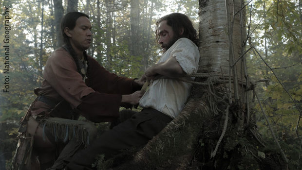 Als deutsche TV-Premiere zeigt National Geographic ab heute die historische Dramaserie „Barkskins – Aus hartem Holz“. Sie basiert auf einem Roman der „Brokeback Mountain“-Autorin Annie Proulx. (Foto: National Geographic)