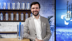 Geschäftsführer Felix Falk mit dem Branchenverband game sowie die Bundesregierung vergaben gestern den Deutschen Computerspielpreis in insgesamt 16 Kategorien. Als bestes deutsches Spiel wurde „Anno 1800“ von Ubisoft ausgezeichnet. (Foto: Franziska Krug/Getty Images für Quinke Networks)