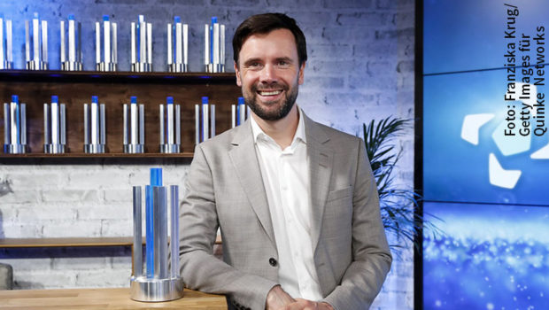 Geschäftsführer Felix Falk mit dem Branchenverband game sowie die Bundesregierung vergaben gestern den Deutschen Computerspielpreis in insgesamt 16 Kategorien. Als bestes deutsches Spiel wurde „Anno 1800“ von Ubisoft ausgezeichnet. (Foto: Franziska Krug/Getty Images für Quinke Networks)