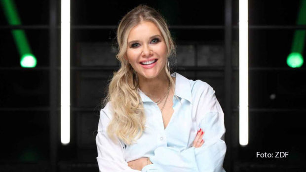 Eine weitere Folge der Spielshow „Die Höhle der Lügen“ mit Gastgeberin Laura Karasek steht am heutigen 24. September bei ZDFneo auf dem Programm. Das Motto diesmal lautet „Fashion Victim“. (Foto: ZDF)