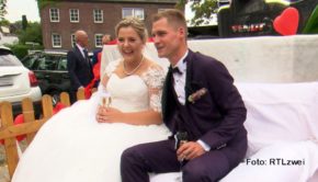 Am Pfingstmontag steht das Programm von RTLzwei bis zum frühen Abend ganz im Zeichen von „Die Wollnys – Eine schrecklich große Familie“. Zehn ausgewählte Folgen, in denen es u.a. noch einmal um die Hochzeit von Sarafina und Peter geht, sind zu sehen.