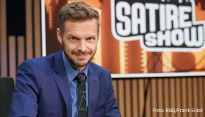 Kabarettist Florian Schroeder ist der Gesprächsgast von Sandra Maischberger in der aktuellen Folge von „Maischberger. Der Podcast“. Dabei geht’s u.a. um die umstrittene Satire-Aktion #allesdichtmachen.