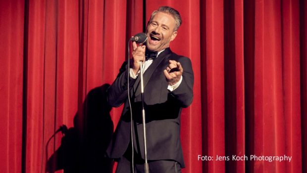 Am 8. Oktober startet Sasha seine Tournee „This Is My Time – Die Show!“ in Bremen. Bei dem Musik-, Comedy- und Revueprogramm arbeitet der Sänger mit Entertainer Thomas Hermanns zusammen, der für Buch und Regie verantwortlich zeichnet. (Foto: Jens Koch Photography)