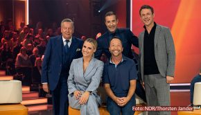 In einer neuen Ausgabe „Klein gegen Groß – Das unglaubliche Duell“ treten wieder prominente Mitspielerinnen und Mitspieler gegen ihre kleinen Herausforderer an. Mit dabei sind u.a. Michelle Hunziker, Alexander Bommes und Roland Kaiser. (Foto: NDR/Thorsten Jander)