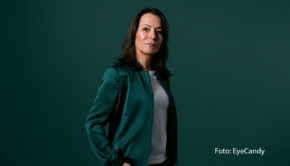 Eine neue Ausgabe der Radio Bremen-Talkshow „3nach9“ steht am 31. Mai auf dem Programm. Die Gastgeber Judith Rakers und Giovanni di Lorenzo begrüßen dazu u.a. die Moderatorin Anne Will, den Fußballstar Jean-Marie Pfaff und Influencerin Ann-Kathrin Bendixen. (Foto: EyeCandy)