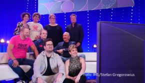 Mit einer großen Samstagabend-Show wird am 30. März auf „40 Jahre RTL Comedy“ zurückgeblickt. Moderator Oliver Geissen begrüßt zu dem launigen TV-Abend u.a. Atze Schröder, Mario Barth, Tahnee und Mike Krüger. Beteiligt sind auch Bernd Stelter, Olivia Jones, Oliver Pocher u.v.m. (Foto: RTL_Stefan-Gregorowius)