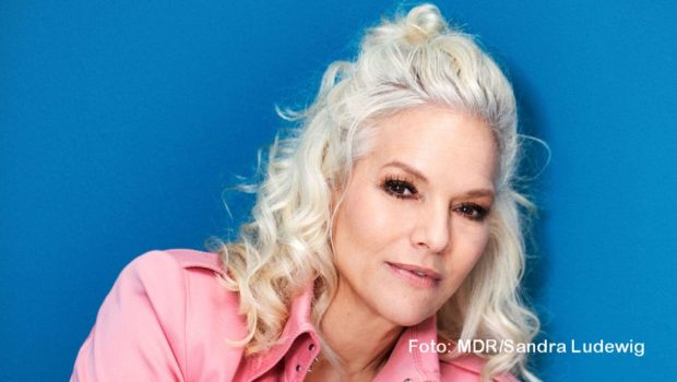 Noch bis zum 16. September gestalten die Kulturwellen der ARD ihr gemeinsames Radiofestival. Zu hören gibt’s u.a. Übertragungen von den Festspielen aus Bayreuth und Salzburg sowie eine Gesprächsreihe mit Prominenten wie Ina Müller und José Carreras. (Foto: MDR/Sandra Ludewig)