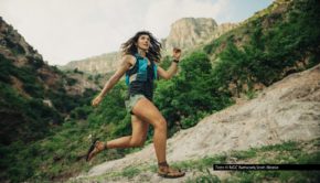 Die Abenteurerin und Youtuberin Eva zu Beck reist um die Welt, um von Menschen mit außergewöhnlichen Fähigkeiten zu lernen. National Geographic hat sie auf ihren Expeditionen begleitet. Das Ergebnis ist ab 3. November um 21:00 Uhr erstmals im deutschen Fernsehen zu sehen. Foto © NGC Network/Josh Monie