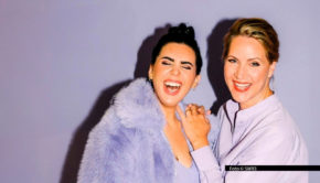 Ariana Baborie und Judith Rakers haben am 20. Februar eine weitere Ausgabe ihres gemeinsamen Podcasts „Was war los gewesen?” veröffentlicht. Am Abend gibt’s die beiden Moderatorinnen dann nicht nur zu hören, sondern auch zu sehen: Sie sind zu Gast in der „NDR Talk Show“. (Foto © SWR3)