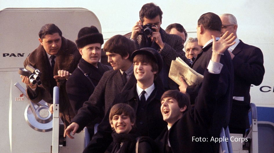 HP_Beatles 64_Apple090M_ArrivingJFK_Foto Apple Corps