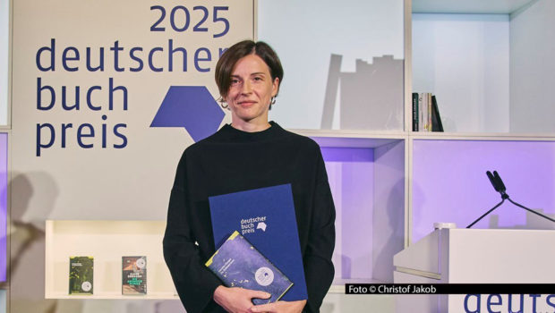 HP_Buchpreis_Dorothee_Elmiger_DBP2025_c_Christof_Jakob