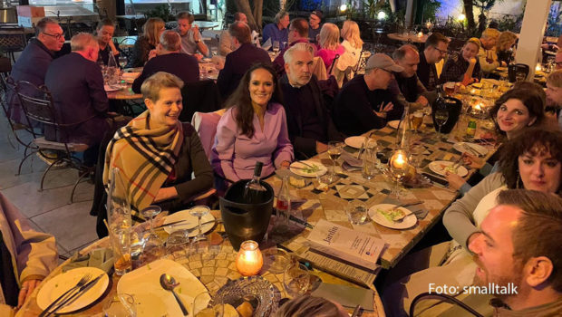 Am Dienstag, den 17. Oktober fand in Cannes ein inoffizielles aber durchaus traditionsreiches Produzententreffen statt. Bei dem u.a. von Kick-Media und Redseven Entertainment-Chef Jobst Benthues initiierten Stammtisch hieß es: Willkommen im Realismus! (Foto: smalltalk)