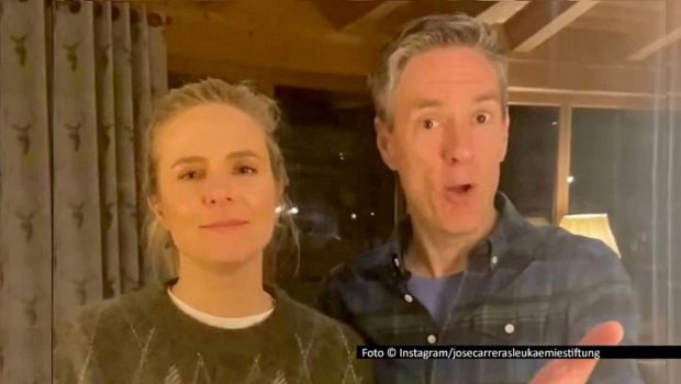 Stephanie Müller-Spirra und Sven Lorig führen nicht nur mit Startenor José Carreras durch dessen große Charity-Gala am 10. Dezember in Leipzig, sondern rufen auch im Vorfeld zur Mitsing-Challenge auf: Durch Karaoke-Versionen eines Sportfreunde Stiller-Hits werden weitere Spendengelder generiert. (Foto © Instagram/josecarrerasleukämiestiftung)