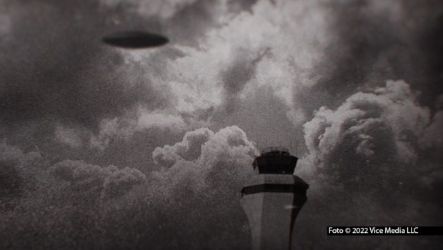 Die Doku-Serie „UFOs: Dem Unbekannten auf der Spur“ startet am 23. Januar in ihre zweite Staffel. Immer donnerstags gibt’s zur Primetime eine neue Folge, die den Rätseln rund um Sichtungen mutmaßlich außerirdischer Flugobjekte auf den Grund geht. (Foto: 2022 Vice Media LLC)