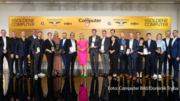 Am 29. August wurde in Berlin zum 26. Mal der Preis „Goldener Computer“ verliehen. Im Rahmen der von Barbara Schöneberger moderierten Gala gab‘s Trophäen für innovative Hardware. Ausgezeichnet wurden überdies das Deutschland-Ticket und die Telekom-Plattform MagentaTV. (Foto: Computer Bild/Dominik Tryba)