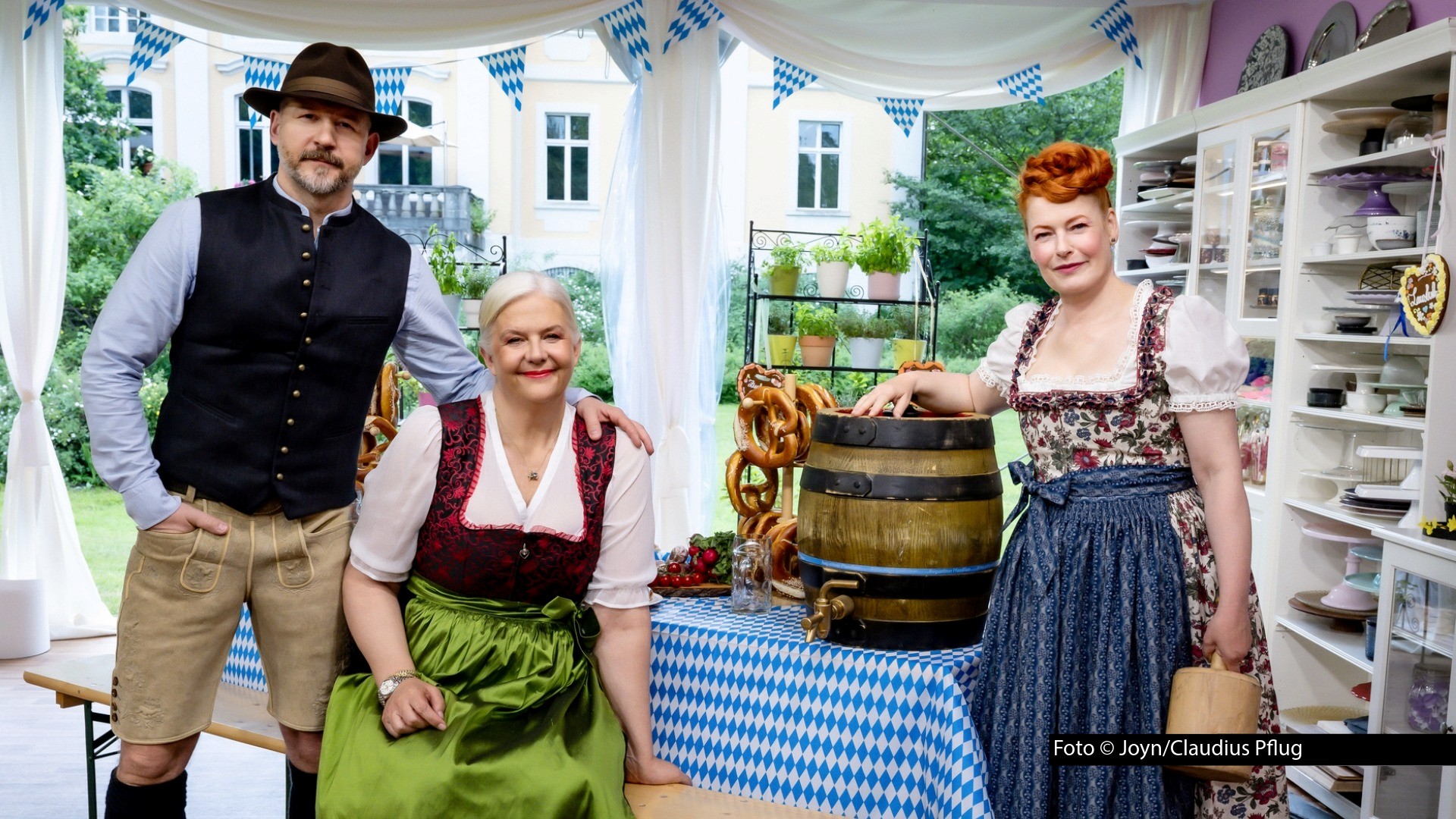 HP_Das große Backen_1408_Christian Hümbs, Bettina Schliephake-Burchardt, Enie van de Meiklokjes_Foto Joyn_Claudius Pflug