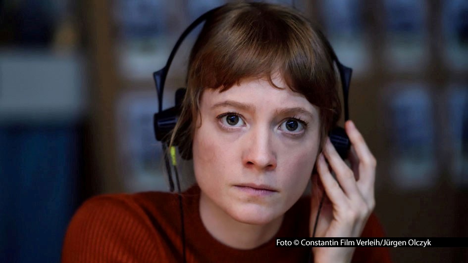 Für den 75. Deutschen Filmpreis wurden jetzt die Nominierungen in insgesamt 17 Kategorien bekannt gegeben. Die meisten Nennungen gehen dabei an „September 5“ mit u.a. Leonie Benesch, in dem das Olympia-Attentat von 1972 thematisiert wird. Der Film steht zehn Mal auf der Nominiertenliste. Foto © Constantin Film Verleih/Jürgen Olczyk