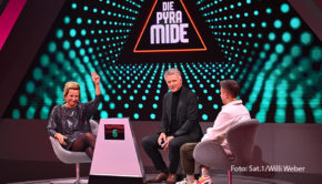 Der Mittwoch in Sat.1 steht ab dem 19. Juli ganz im Zeichen reaktivierter Rateshow-Klassiker. Moderator Jörg Pilawa macht den Anfang mit „Die Pyramide“. Im August stehen zudem neue Ausgaben von „Jeopardy!“ mit Gastgeberin Ruth Moschner auf dem Programm. (Foto: Sat.1/Willi Weber)