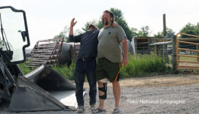 In diesem März startet das Spin-Off zur beliebten National Geographic Wild-Reihe „Der unglaubliche Dr. Pol“. „Die unglaubliche Pol-Farm“ knüpft an den turbulenten und spannenden Alltag von Dr. Pol an und begleitet die Familie unter der Leitung von Sohn Charles bei einem neuen Projekt der Superlative: den Bau eines 350 Hektar großen Familienbauernhofs. (Foto: National Geographic)