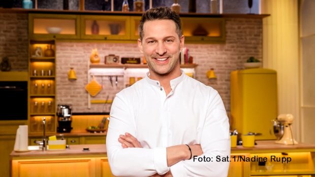 Spitzenkoch und „The Taste“-Coach Alexander Kumptner bekommt in Sat.1 seine eigene Vorabend-Show. Der Sender hat nun bekannt gegeben, dass die erste Ausgabe von „Doppelt kocht besser“ am 4. Juli ausgestrahlt wird. (Foto: Sat.1/Nadine Rupp)