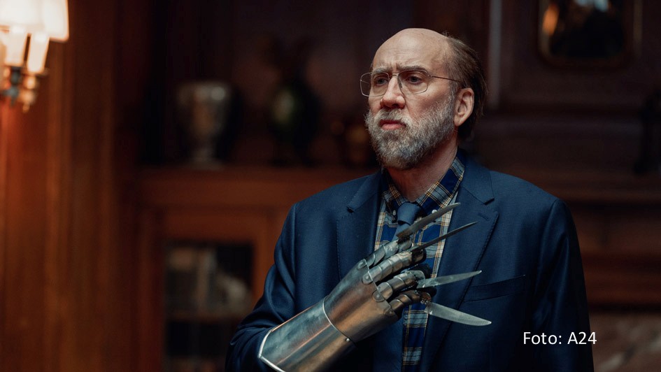 Ab dem 21. November ist die Science-Fiction-Komödie „Dream Scenario“ mit Nicolas Cage auf MagentaTV+ verfügbar. Der Film handelt von einem Professor, der unerwartet in den Träumen von Millionen Menschen erscheint und dessen Leben dadurch völlig auf den Kopf gestellt wird. (Foto: A24)