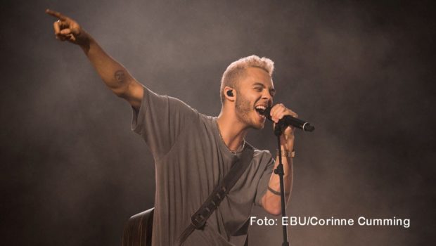 Mit Startnummer 13 geht der deutsche Teilnehmer Malik Harris am 14. Mai beim Finale des Eurovision Song Contests ins Rennen. Für das ARD-Publikum startet der ESC-Abend um 20:15 Uhr mit dem von Barbara Schöneberger moderierten „Countdown für Turin“. (Foto: EBU/Corinne Cumming)