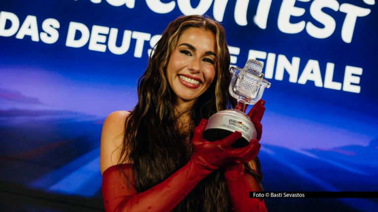 Sängerin Sarah Engels wird Deutschland am 16. Mai im ESC-Finale in Wien vertreten. Vorab steht die Kölner Sängerin mit ihrem Song „Fire“ aber schon bei einigen der beliebten „Pre-Partys“ in europäischen Metropolen auf der Bühne. Bestätigt sind Auftritte in Oslo, Amsterdam und London. Foto © Basti Sevastos