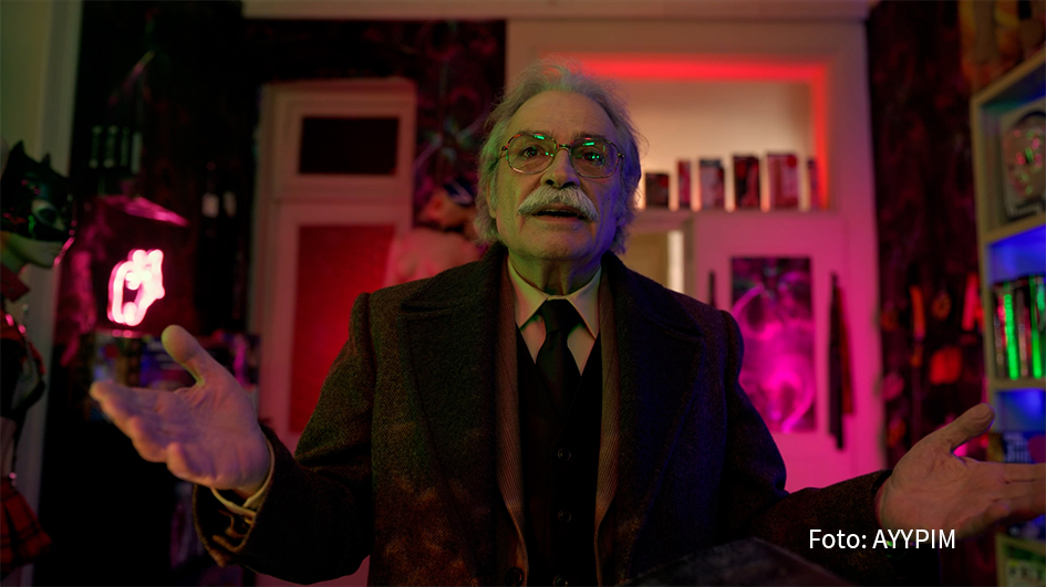 Was passiert, wenn ein Gerichtsvollzieher auf einmal alles vergisst? Die Antwort gibt’s in der preisgekrönten türkischen Thriller-Serie „Ein guter Mensch“ mit Haluk Bilginer in der Hauptrolle. Bei MagentaTV+ laufen ab sofort die neuen Folgen sowie die Auftaktstaffel.(Foto: AYYPIM)