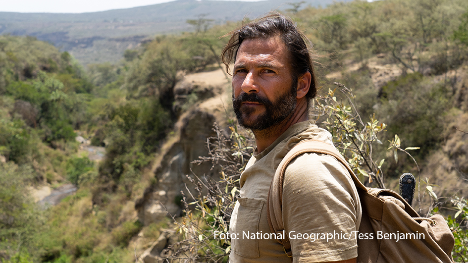 Am 7. August startet das neueste Abenteuer von Survival-Experte Hazen Audel bei National Geographic. Diesmal zieht es den 49-Jährigen ins Rift Valley, den Großen Afrikanischen Graben. Dort wird er u.a. Zeuge der großen Tierwanderungen. (Foto: National Geographic/Tess Benjamin)