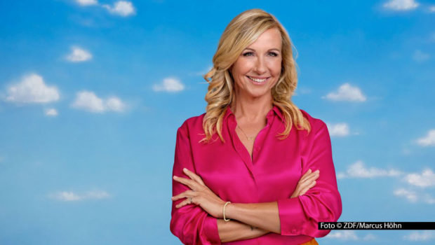 Discofox ist beim „ZDF-Fernsehgarten“ offenbar besonders beliebt, denn Moderatorin Andrea Kiewel lädt am 24. August bereits zum zweiten Mal in dieser Saison zu einer Show unter diesem Motto ein. Dabei sind Musik-Acts wie Die Amigos und Ross Antony sowie Konditormeisterin Bettina Schliephake-Burchardt. Foto © ZDF/Marcus Höhn