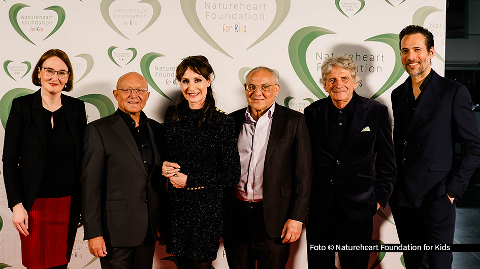 Die Natureheart Foundation for Kids bat zu ihrem ersten Frühlingsempfang. In Nürnberg begrüßten Gründer Prof. Dr. Michael A. Popp und Stiftungsleiterin Sonja Pribicevic zahlreiche Gäste, darunter Anna Maria Kaufmann, Felix Magath, Alexander Elbertzhagen und Alexander Mazza. Foto © Natureheart Foundation for Kids