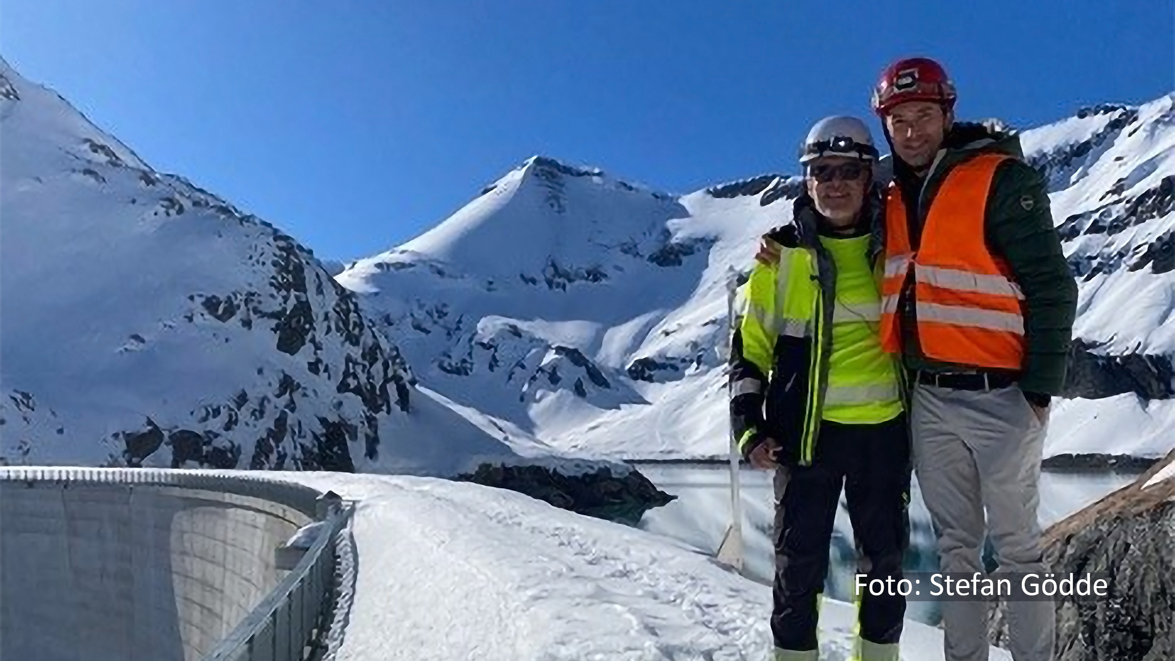Am 30. April geht Stefan Gödde wieder auf ProSieben-Entdeckungsreise. Dieses Mal blickt er für „Galileo X-Plorer“ hinter die Kulissen der Schweiz. Das Land steht für Sauberkeit, Ordnung und Wohlstand. Doch warum ist das so? Welche Geheimnisse gibt’s da zu lüften? (Foto: Stefan Gödde)