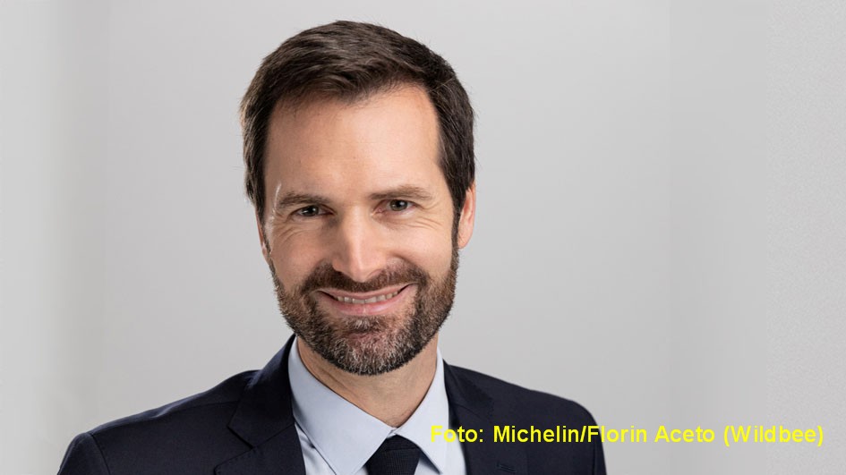 Für die deutsche Ausgabe des Restaurantführers „Guide Michelin“ verkündete der internationale Direktor Gwendal Poullennec heute bei der Vorstellung in Hamburg einen neuen Rekordwert: 327 Restaurants sind 2022 in die Sterne-Listen aufgenommen worden. (Foto: Michelin/Florent Aceto/Wildbee)