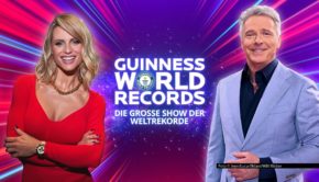 Sat.1 bringt diesen Sommer die Familienshow „Guinness World Records – Die große Show der Weltrekorde“ zurück auf die Fernsehbildschirme. Das Live-Event läuft am 29. und 30. August und wird von Michelle Hunziker und Jörg Pilawa moderiert. Foto © Joyn/Luca Oldani/Willi Weber