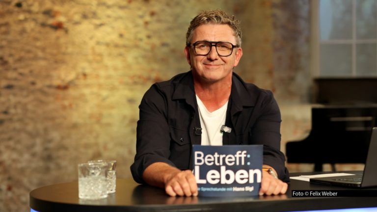 HP_Hans_Sigl_Betreff_Leben_credit_Felix_Weber_9_16