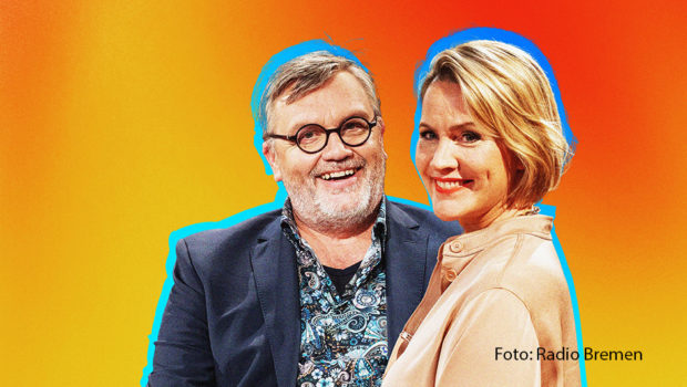 Zu seinem 60. Geburtstag widmet die ARD Hape Kerkeling eine spezielle „3nach9“-Podcast-Ausgabe. Ab 5. Dezember ist sie in der ARD Audiothek verfügbar. Unter dem Titel „Hape Birthday“ blickt der Jubilar gemeinsam mit Moderatorin Judith Rakers auf seine beeindruckende Karriere zurück. (Foto: Radio Bremen)