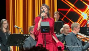 Eine sechsstellige Summe für drei Stiftungen des Universitätsklinikums Heidelberg kam am 23. September beim Wohltätigkeitskonzert „Heidelberg Charity“ zusammen. Als Stargast trat die kanadisch-deutsche Sopranistin Anna Maria Kaufmann mit dem SAP-Sinfonieorchester auf. (Foto: smalltalk)
