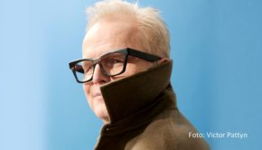 „Das ist los“, das 16. Studioalbum von Herbert Grönemeyer, ist am heutigen 24. März erschienen. Am Abend spricht der Musiker darüber bei seinem allerersten Besuch in der Radio Bremen-Talkshow „3nach9“. Weitere Gäste sind u.a. Frank Elstner und Wencke Myhre. (Foto: Victor Pattyn)