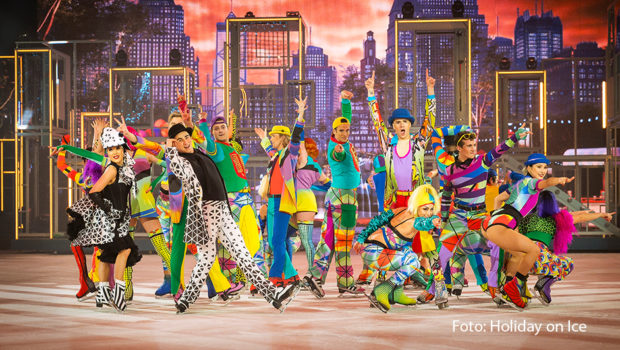 Die neue Saison von „Holiday on Ice“ feierte am 13. November Premiere in Grefrath. Unter dem Titel „Horizons“ begeisterte die neue Eisshow das Publikum in einer der größten Eislaufanlagen Deutschlands. Zu den Gaststars gehören diesmal Sasha, Sarah Engels und Loi. (Foto: Holiday on Ice)