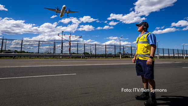Zu Beginn des neuen Jahres blickt National Geographic hinter die Kulissen eines der verkehrsreichsten Flughäfen der Welt: den Kingsford Smith International Airport von Sydney. Die deutsche Premiere von „Inside Sydney Airport: Alltag am Mega-Flughafen“ läuft am 13. Januar. (Foto: ITV/Ben Symons)
