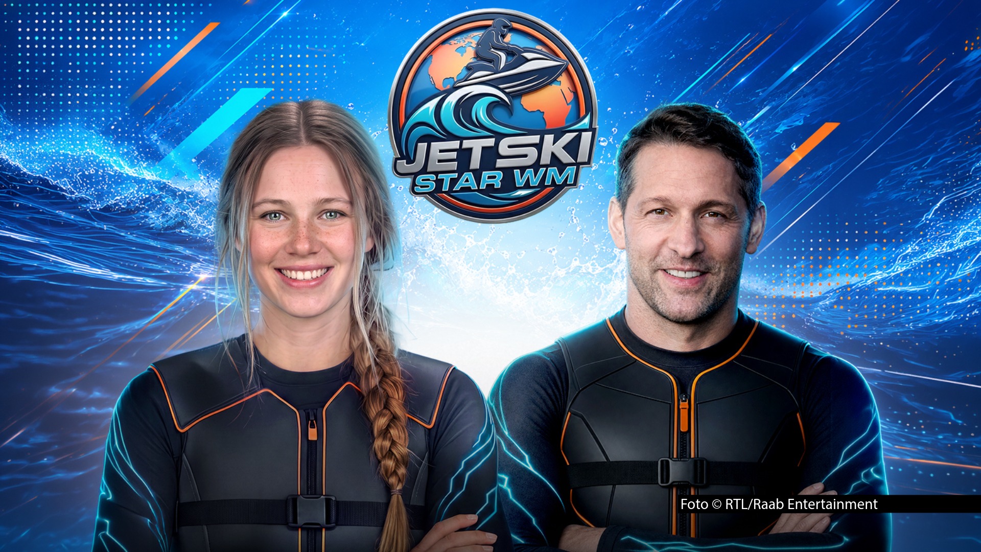 Am 29. August feiert Stefan Raabs „Jetski Star WM“ um 20:15 Uhr bei RTL Premiere. Acht prominente Zweierteams treten auf der weltbekannten Regattabahn von Duisburg gegeneinander an – darunter Spitzenkoch Alexander Kumptner und Reiseinfluencerin Ann-Kathrin Bendixen. Foto © RTL/Raab Entertainment