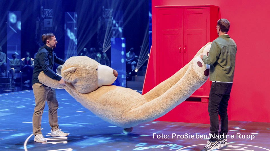 Klaas Heufer-Umlauf (l.); Joko Winterscheidt (r.)