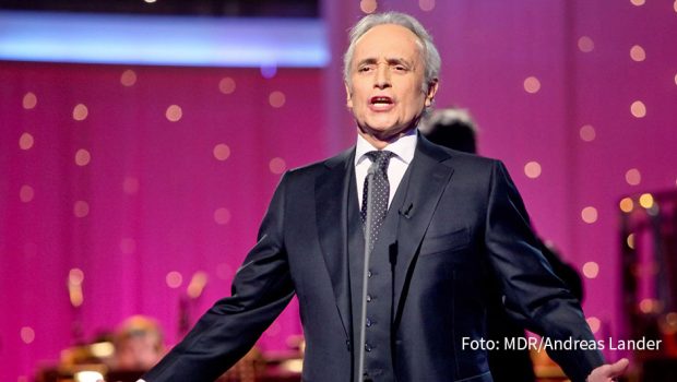 Der spanische Startenor José Carreras bittet am 7. Dezember wieder zur großen Spendengala. In der von Mareile Höppner und Sven Lorig moderierten MDR-Show treten u.a. Pur, Max Raabe, Sasha, Kerstin Ott sowie Max Giesinger und Michael Schulte auf. (Foto: MDR/Andreas Lander)