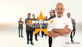 Am 6. Januar 2022 zeigt Kabel Eins die erste Folge der Sozial-Doku „Rosins Heldenküche – Letzte Chance Traumjob“. Darin gibt der Zwei-Sterne-Koch zehn jungen Menschen ohne Job die Chance ihres Lebens. (Foto: Kabel Eins)