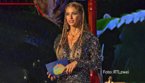 Am 14. Juni schlägt Moderatorin Cathy Hummels den Gong zur finalen Stunde der Wahrheit. Hier entscheidet sich, wer den diesjährigen „Kampf der Realitystars“ für sich entscheiden konnte und ein Preisgeld von 40.000 Euro sowie den Titel „Realitystar des Jahres“ gewinnt. (Foto: RTLzwei)