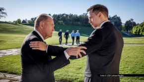 In der neuen Staffel von „Kommissar Beck“ wird Vilhelm (Valter Skarsgård), der Enkel von Routinier Martin Beck (Peter Haber), zum Mitglied der Mordkommission befördert. Das ZDF, das als Koproduzent beteiligt ist, strahlt vier aktuelle Folgen des Schweden-Krimis ab dem 17. Mai aus. Foto © ZDF/Johan Paulin