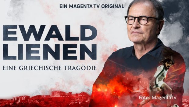 Ab dem 7. September feiert der Dokumentarfilm „Ewald Lienen – Eine griechische Tragödie“ seine Premiere bei MagentaTV. Filmemacher Jesper Petzke zeichnet darin u.a. das turbulente Engagement des deutschen Trainers beim finanziell angeschlagenen AEK Athen nach. (Foto: MagentaTV)