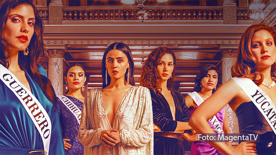 Die achtteilige Thriller-Serie „Señorita 89“ ist seit dem 5. Februar in Deutschland exklusiv bei MagentaTV verfügbar. Regisseurin Lucía Puenzo erzählt darin eine dramatische Geschichte rund um die Miss-Mexiko-Wahl des Jahres 1989. (Foto: MagentaTV)