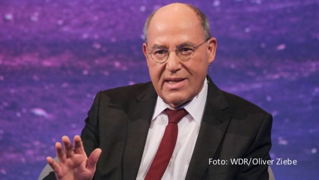 Die weitere Eskalation des Konflikts zwischen Israel und der islamistischen Hamas ist eines der Hauptthemen in der ARD-Talkshow „Maischberger“ am 18. Oktober. Zu Gast sind u.a. die Politiker Gregor Gysi, Otto Schily, Marieluise Beck und Wolfgang Bosbach. (Foto: WDR/Oliver Ziebe)